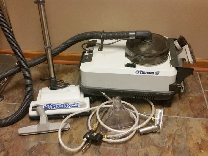 Thermax vacuum and cleaner