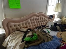 RETRO KING SIZE BED