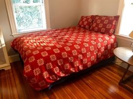 L.L. Bean comforter with great duvets!