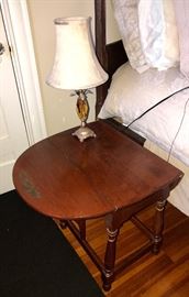 Hitchcock double drop-leaf side table