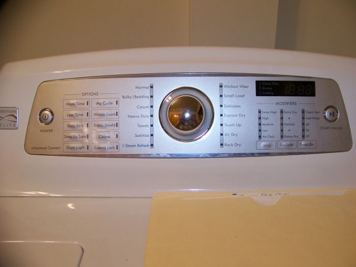 Kenmore Elite Electric Dryer, Like New.