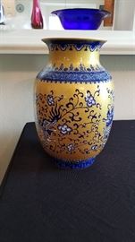 Reproduction Japanese vase