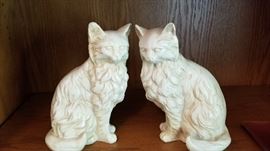 Cat book ends