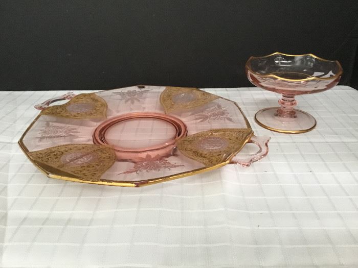 Depression Era Pink Glass    https://ctbids.com/#!/description/share/22298