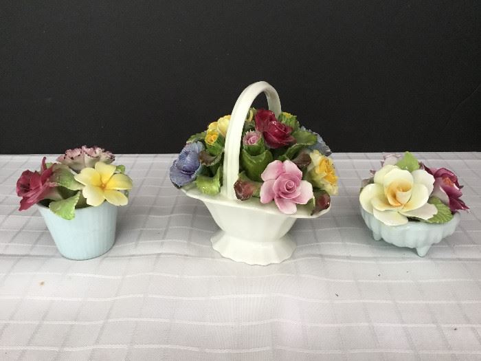 Fine Bone China Floral Basket & Vase https://ctbids.com/#!/description/share/22300