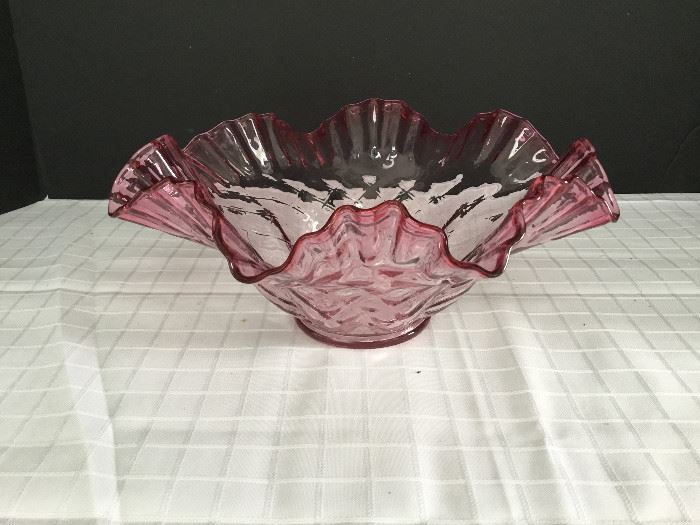 Depression Era Pink Glass Bowl https://ctbids.com/#!/description/share/22301
