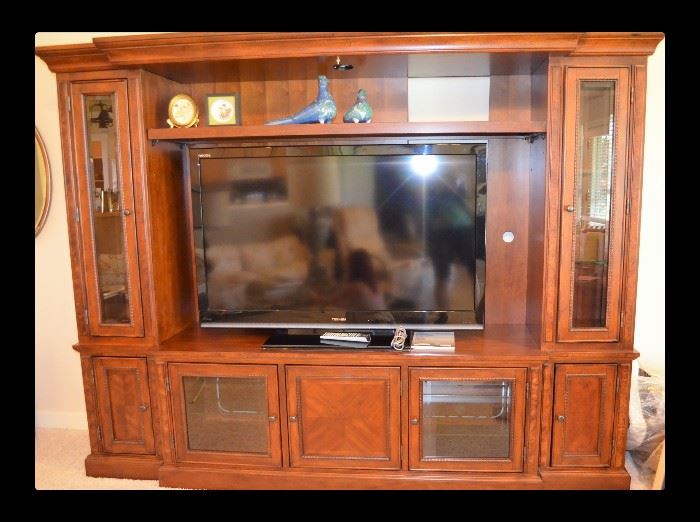 Entertainment center with 54" TV