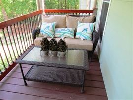 Faux wicker settee & coffee table