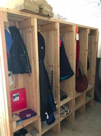 mud room cubby unit