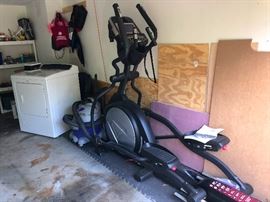 elliptical exercise machine