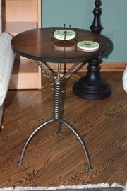 Round Side Table