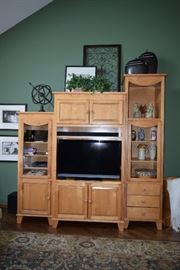 Entertainment Center, Home Decor Items