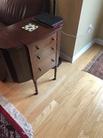 Antique sewing chest; in perfect condition