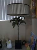 Palm tree lamp