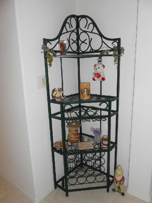 Corner baker's rack with wine rack