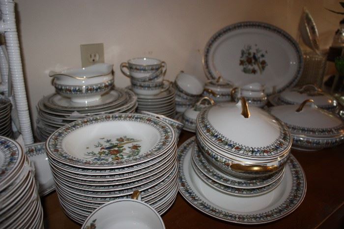 HUGE set of antique china (pristine 1919)