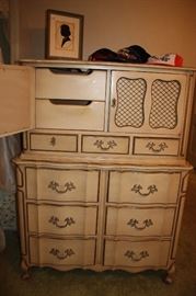 French Provincial chest of drawers