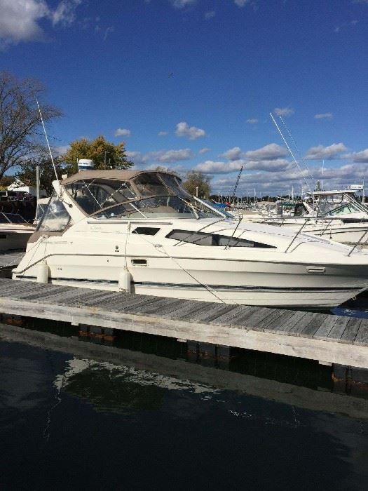 1997 Bayliner 28.5 Ft,  Mercruiser 454/Bravo 3 with Trailer $19,995.00