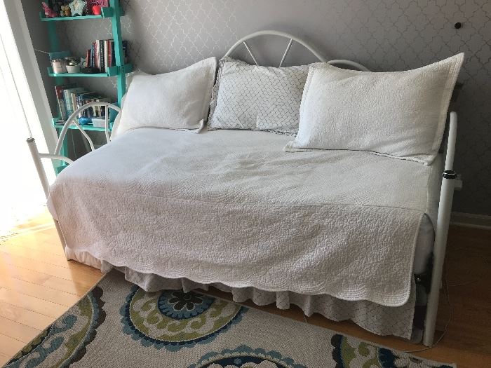 White iron day bed with mattress!