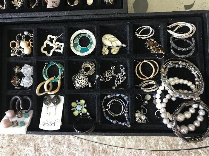 Tons of costume jewelry........