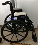 Outstanding Heavy Duty LIGHTWEIGHT and PERFECT for "On The Go"
Like New