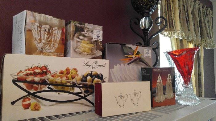 New boxed giftware