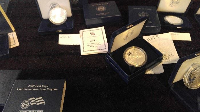 Silver American Eagle coins all uncirculated with certificates of authenticity