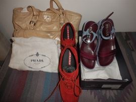 PRADA  LIKE NEW