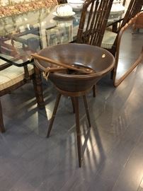 Standing Spinning Salad Bowl