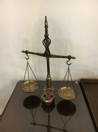 Brass Scales missing some weights 