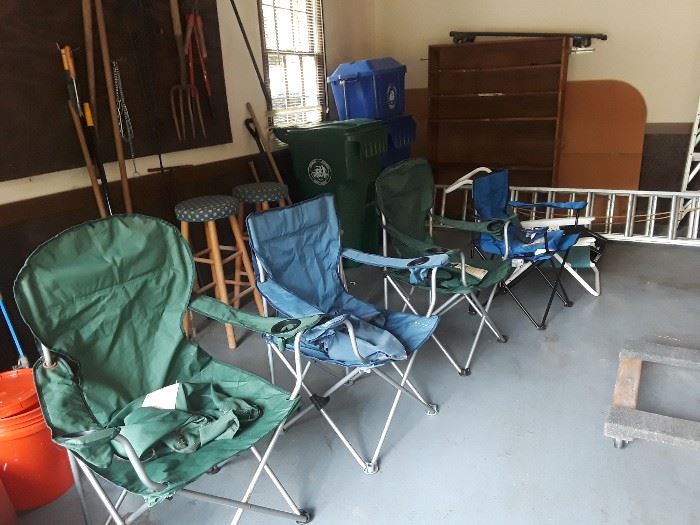 folding camp chairs