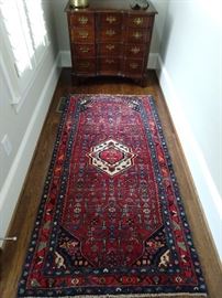 Vintage Persian Lilihan Sarouk rug, hand woven, 100% wool face, measures 3' 3" x 6' 5".