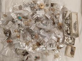 More of that pesky costume jewelry!