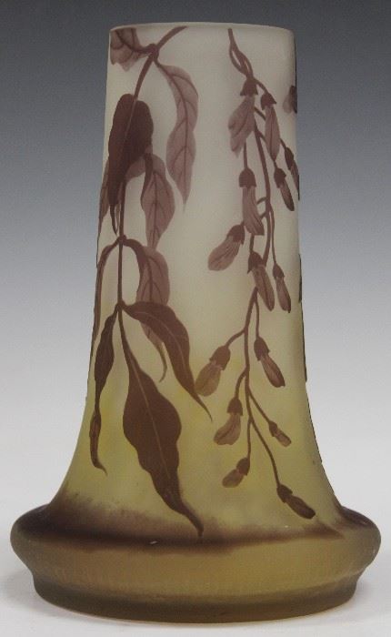 LOT #5010 - GALLE CAMEO ART GLASS VASE, 9" H