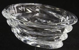 LOT #5275 - BACCARAT CRYSTAL BOWL, 11" L
