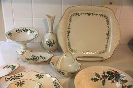Lenox Holiday - part of a nice collection