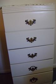 Retro 5-drawer wooden painted bedroom set matches the color and design of the other pieces.