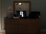 Dresser with mirror. Matches the queen bed and nightstands