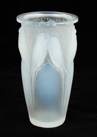 Rene Lalique Opalescent 'Ceylan' Vase