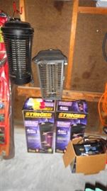 Bug Zappers, Stinger