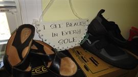 Women's Shoes, 6 1/2 - 7 1/2