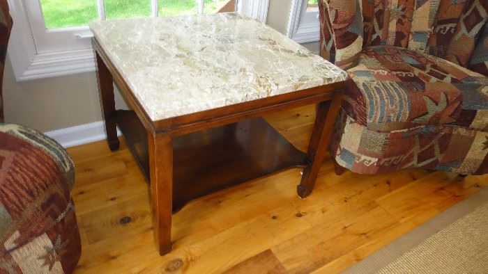 End tables with marble top – 2 matching (Kittinger)