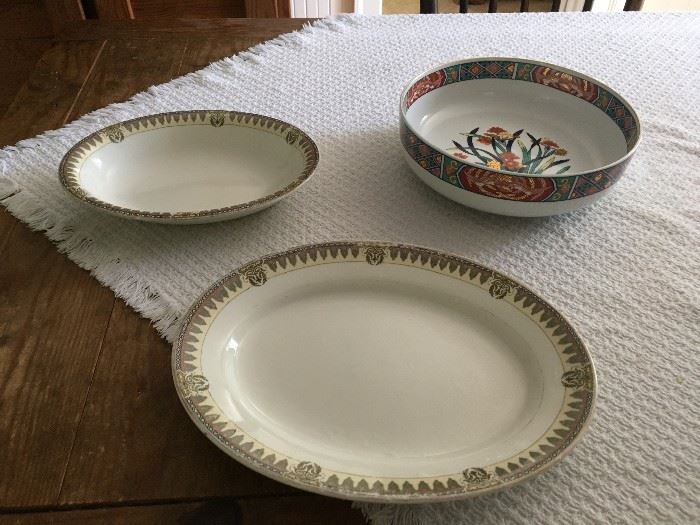 We are selling a variety of vintage and new plates, platters, bowls, etc...