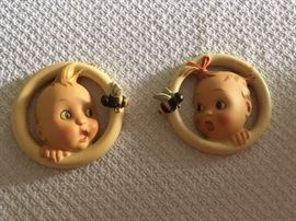1950s Ba-Bee Girl and Boy ring wall figurines 30/0B and 30/0A. Excellent condition. Germany.