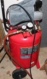 Air compressor