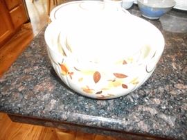 Set Of Three (3) Autumn Leaf mixing bowls