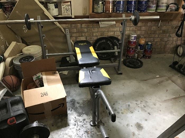 Weight bench with bar and weights $ 200.00