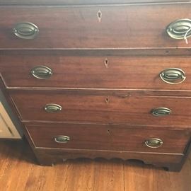 Antique chest of drawers.