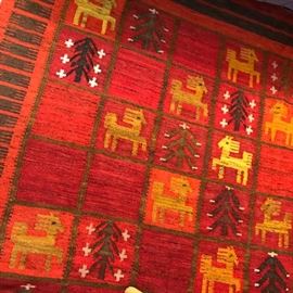 Great large vintage rug.