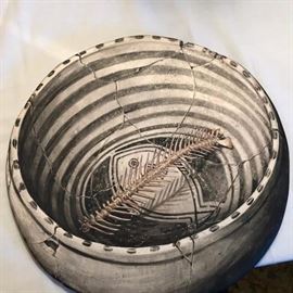 Tromp d'oeil...fool the eye. An incredible painted and fired flat plate.